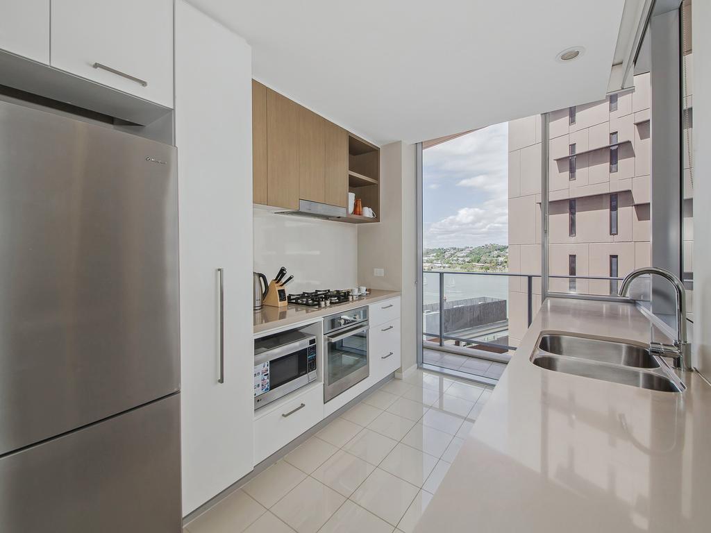 Link Portside Wharf Apartment Hotel Brisbane Ngoại thất bức ảnh